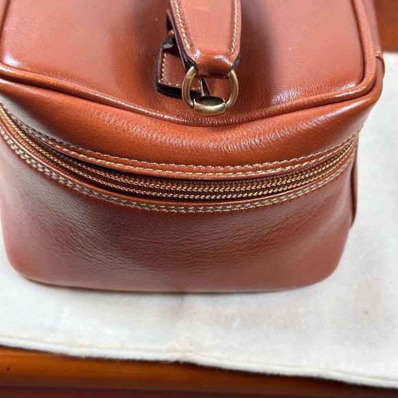 Gucci by Tom Ford mid 90s Horsebit Vanity makeup leather case tan with horsebit - Picture 9 of 13